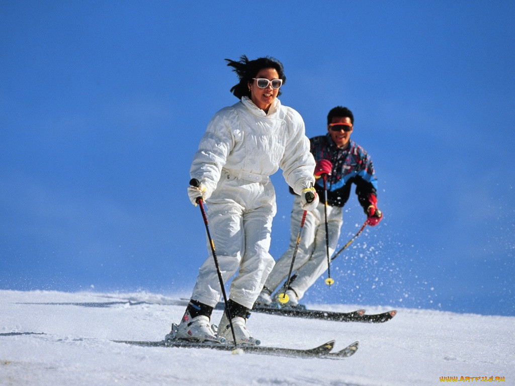 Ostrich Snow Skiing