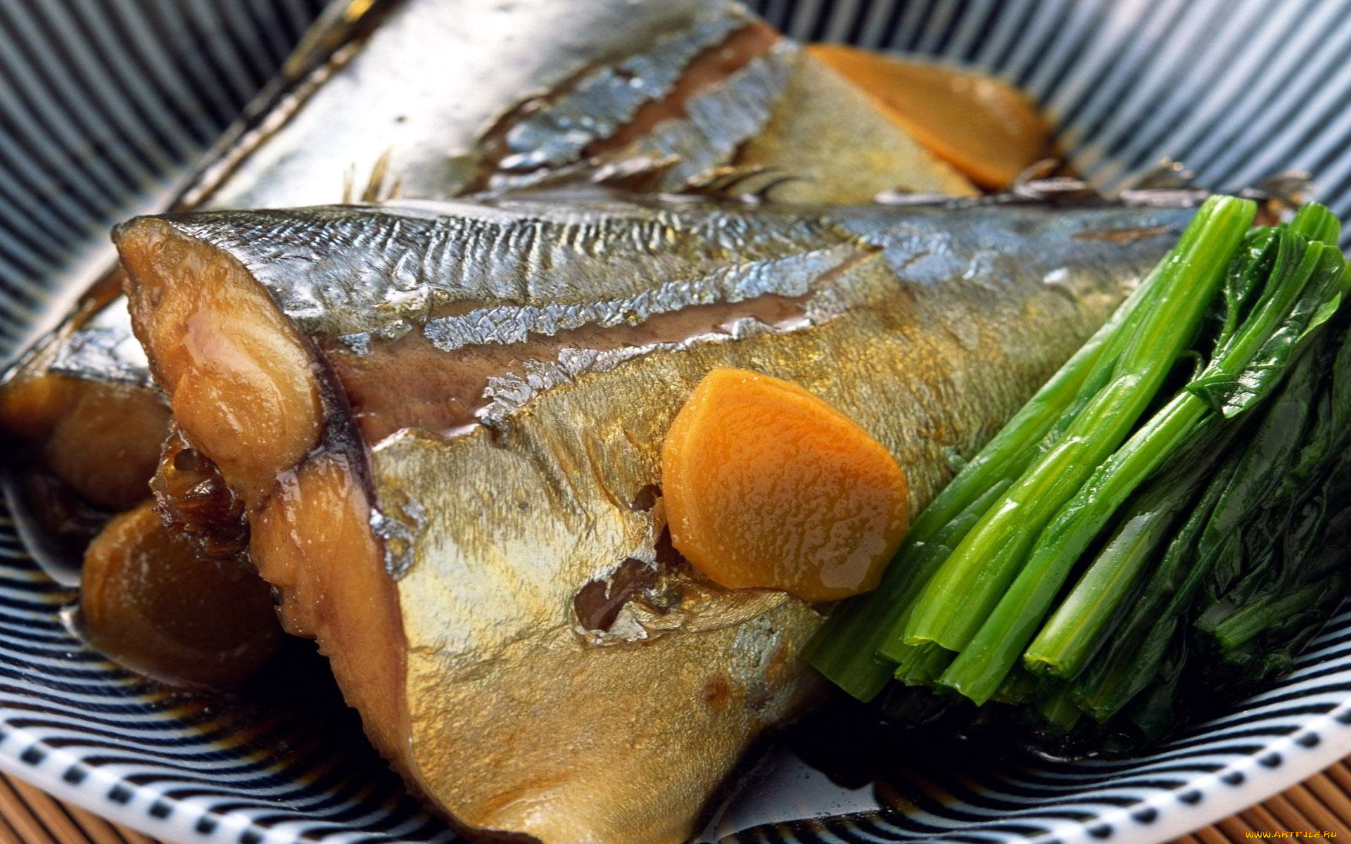 Блюда из рыбы в столовой