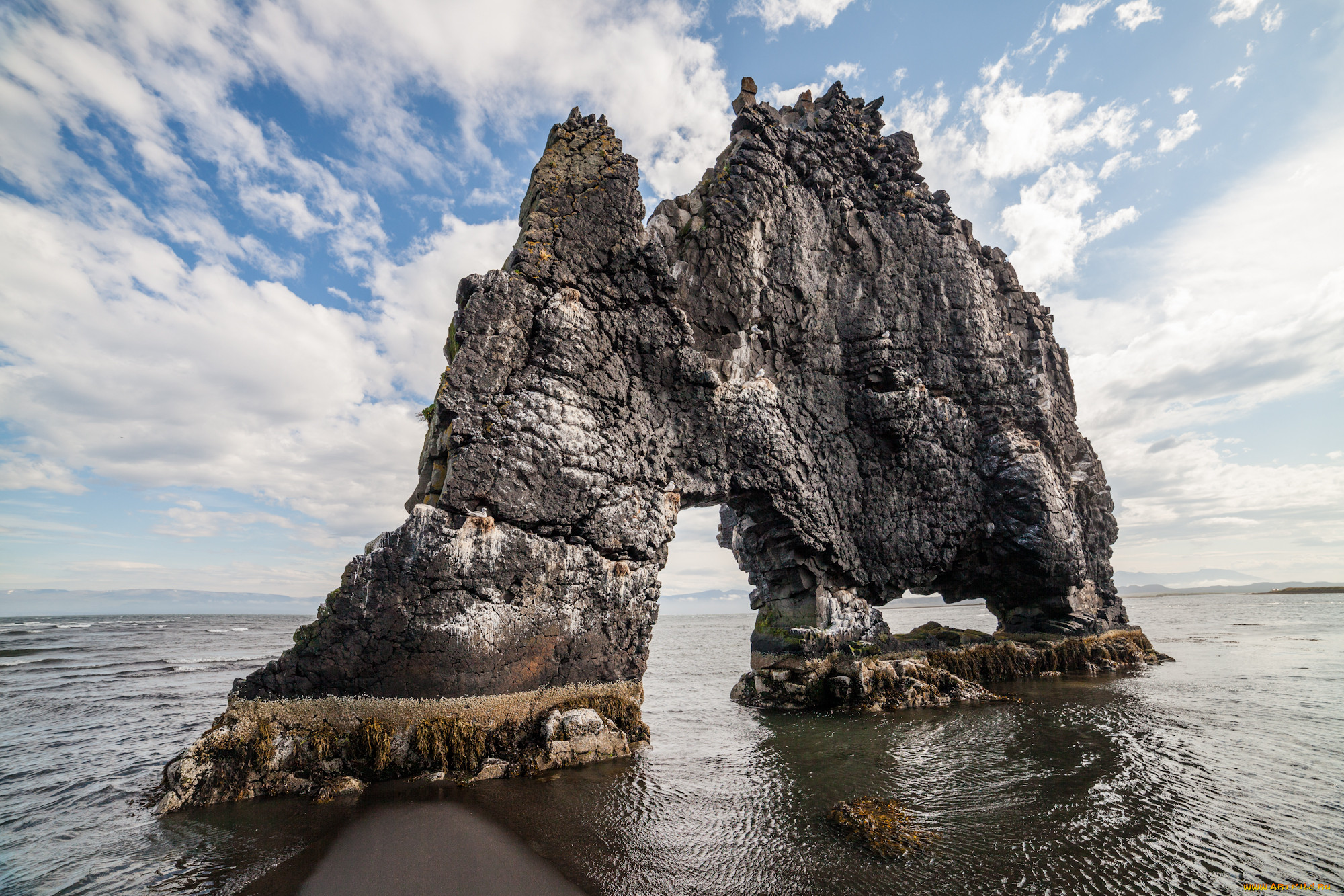 Скала Фото