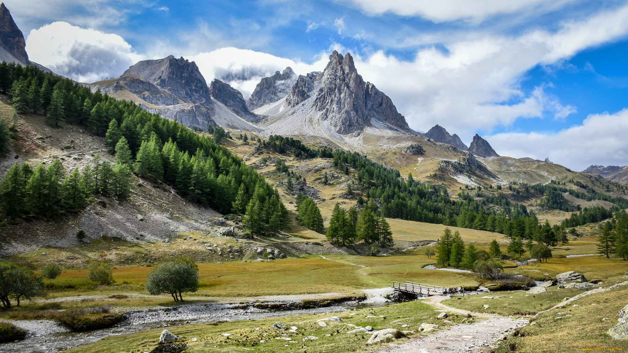 Горная равнина фото