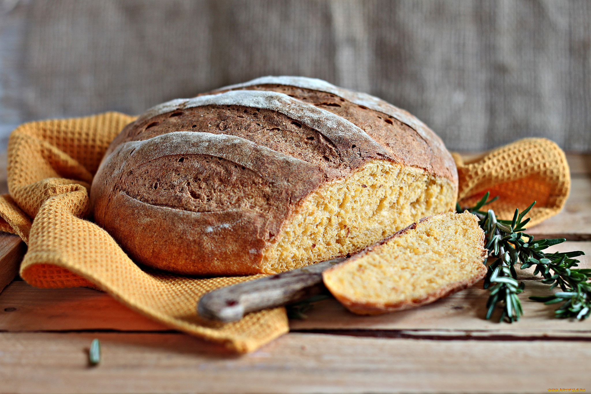 Bread. Хлеб. Вкусный хлеб. Свежеиспеченный хлеб. Домашний хлеб.