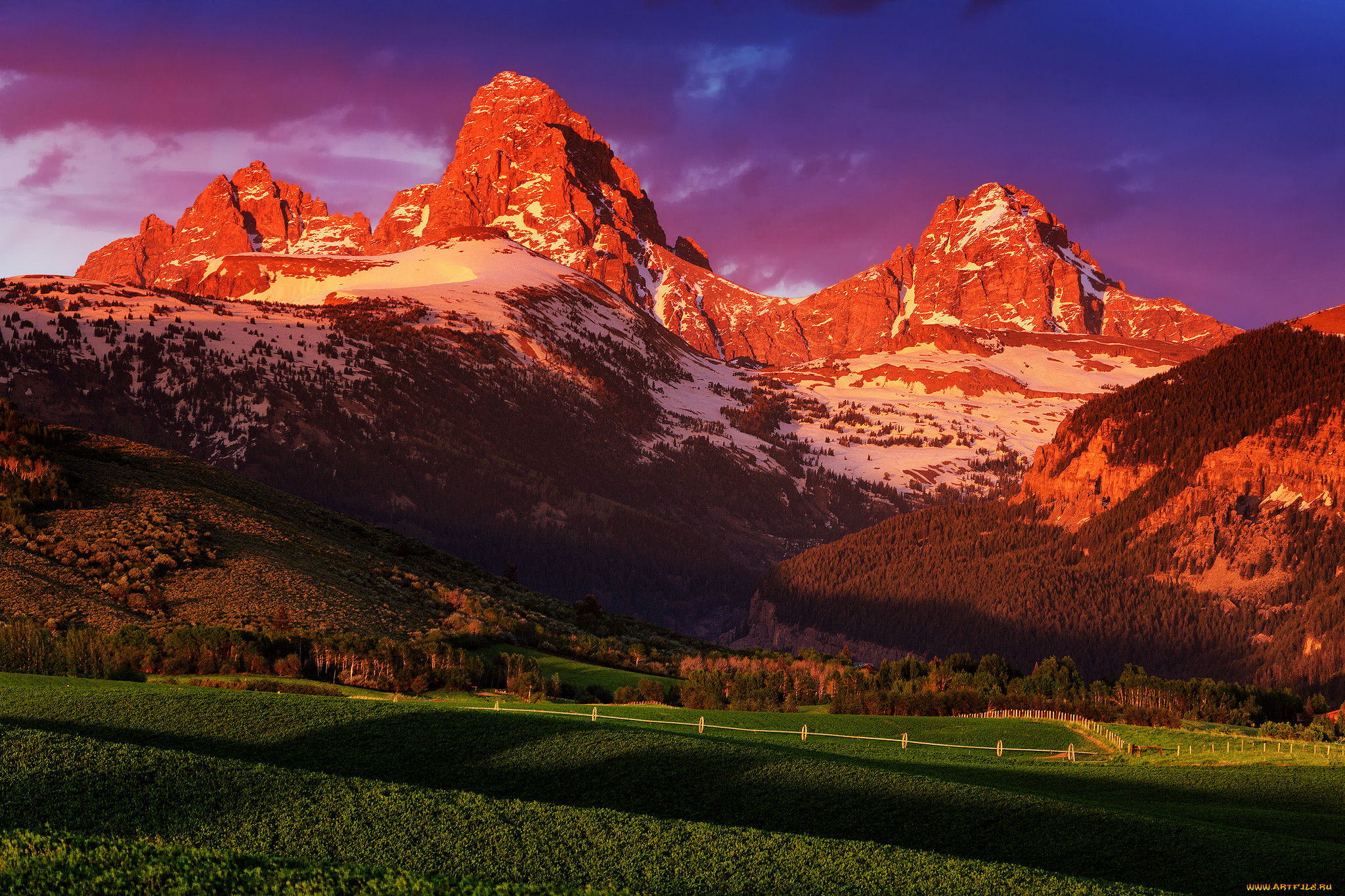 Wyoming mountains. Штат Вайоминг Гранд Титон. Парк Гранд-Титон США. Парк Гранд Титон Вайоминг. Национальный парк Гранд-Титон, Вайоминг, США.