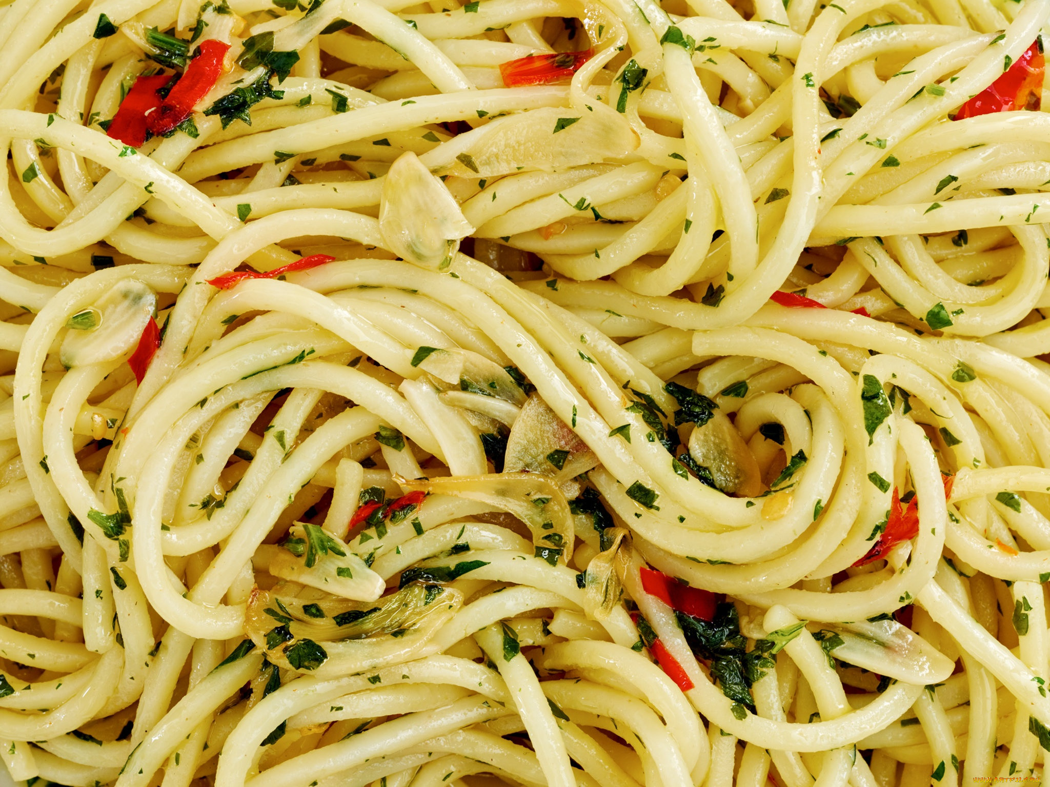 Например макароны. Макароны. Спагетти. Итальянские макароны. Итальянские спагетти.