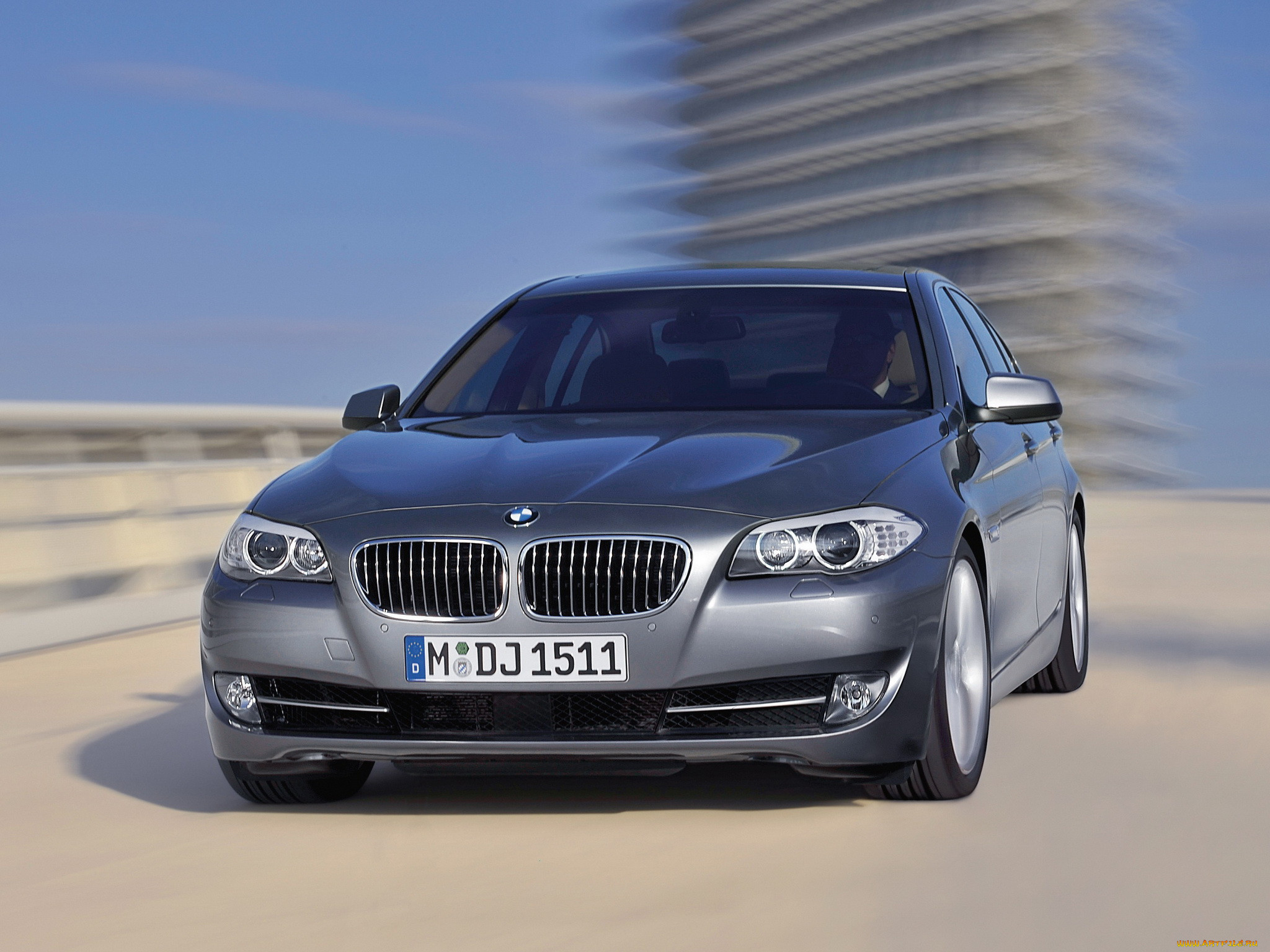 Bmw купить в германий. BMW 525 f10. BMW f10 535i. БМВ 523i 2011. BMW 520i Limousine.