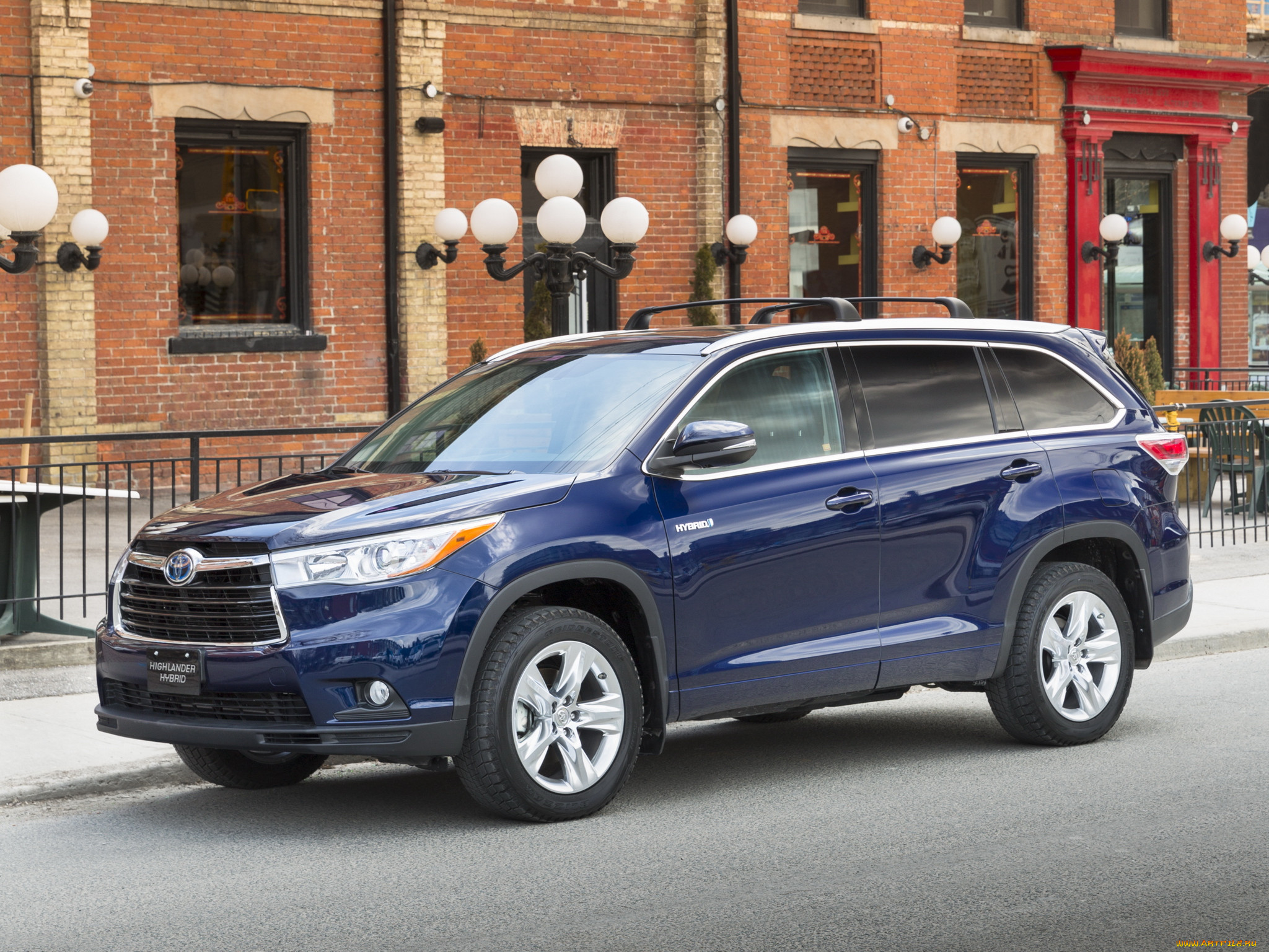 Toyota Highlander Hybrid 2011