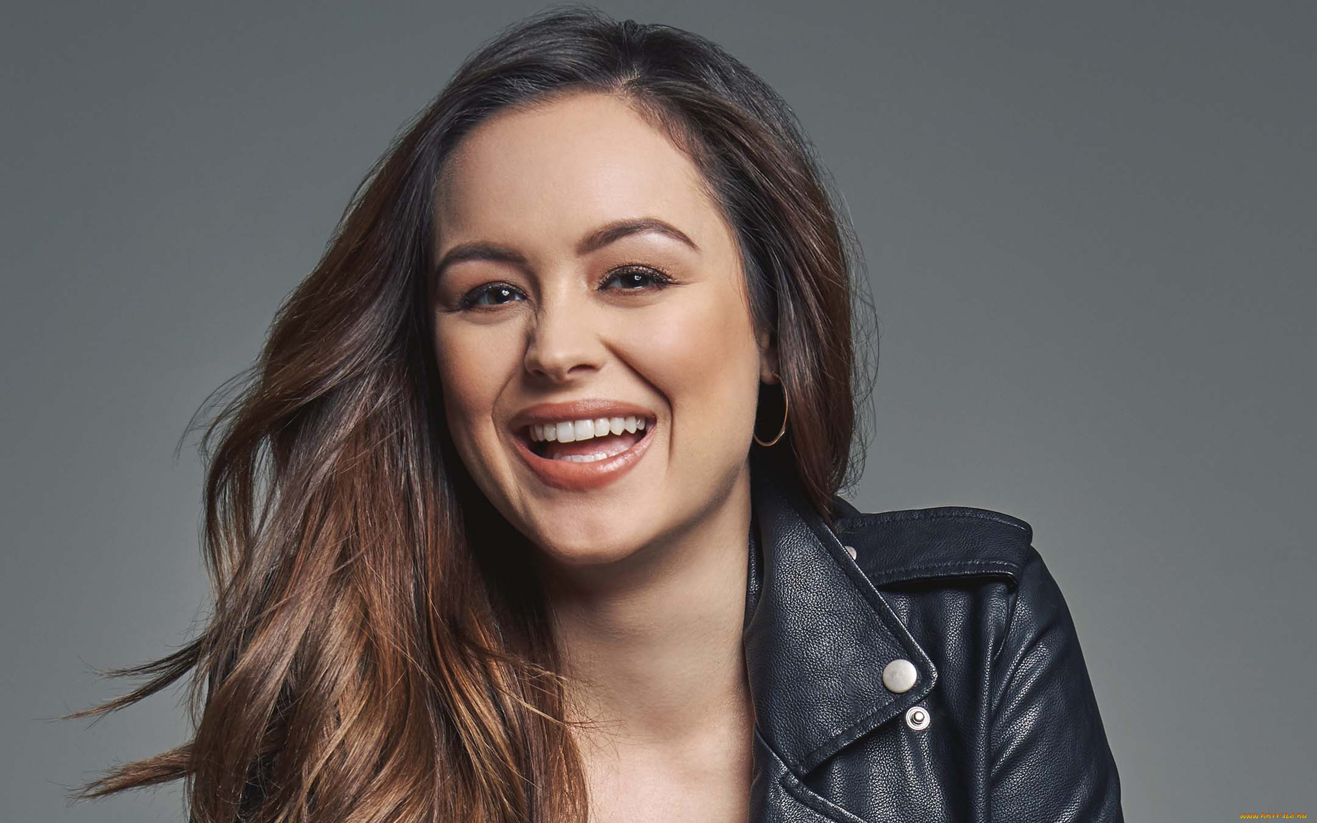 Hayley Orrantia Fakes