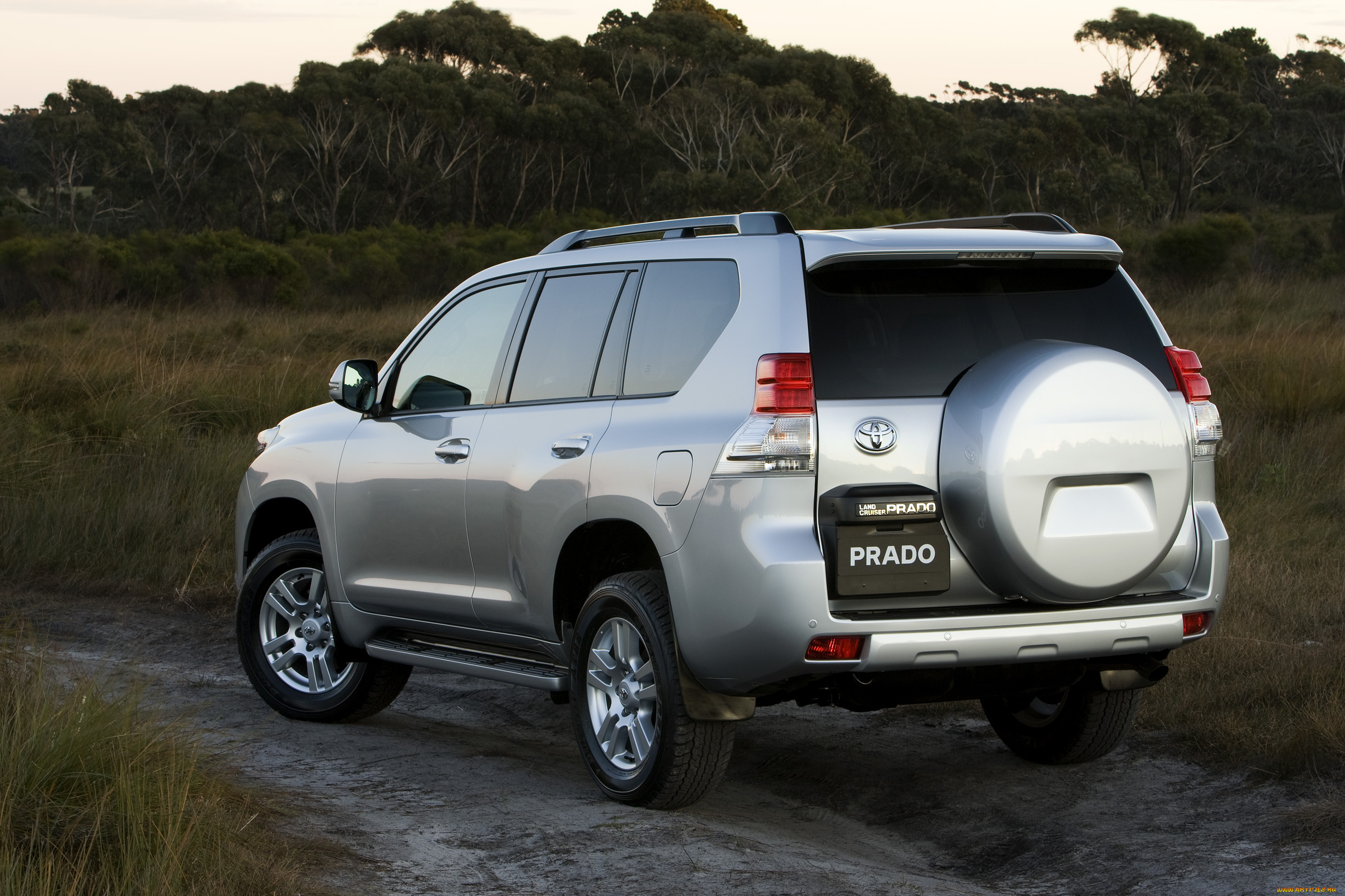 Land Cruiser Prado 2009