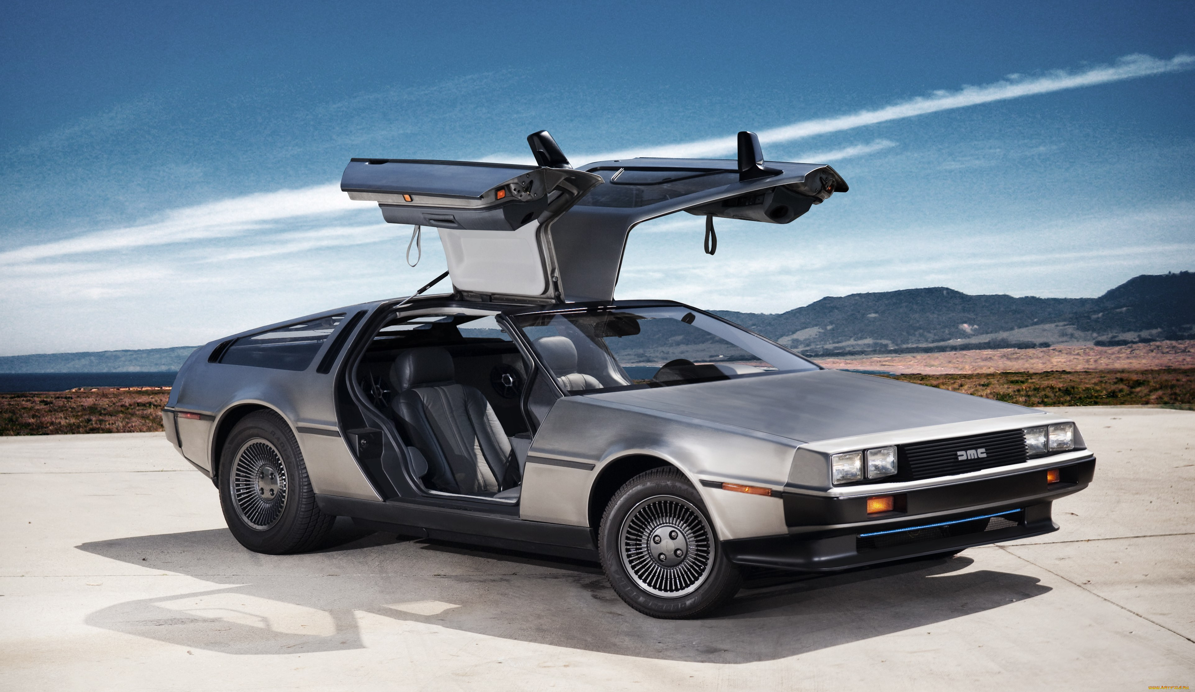 Dmc Delorean Левитирующий Светильник Купить