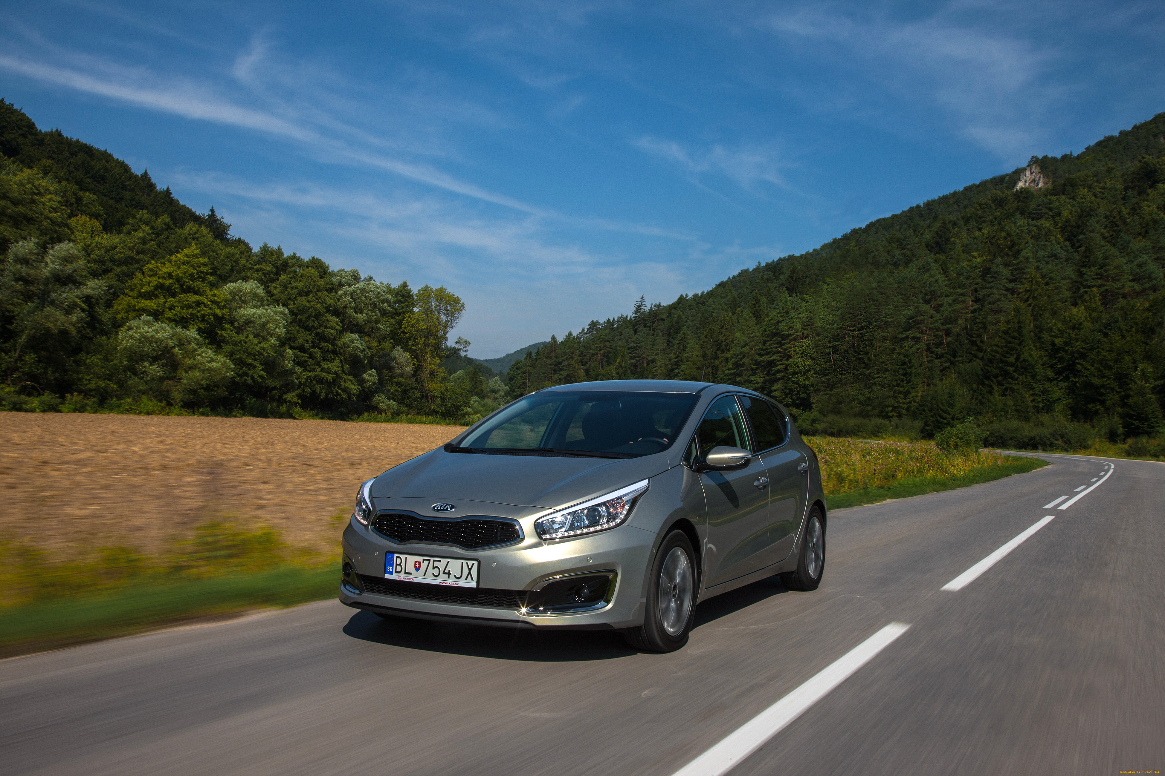 Kia ceed 2016 черная. Kia ceed gt line 2017. Kia ceed рестайлинг. Kia ceed sw 2016. Kia ceed gt 2017 white.