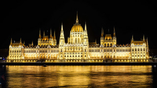 Budapest     2048x1152 budapest, ,  , , , , 