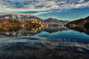 Lake Bled, Slovenia     2048x1365 lake bled,  slovenia, , - , 