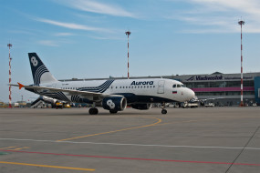 Airbus A319 обои для рабочего стола 2000x1334 airbus a319, авиация, пассажирские самолёты, самолёт, airbus, a319