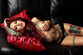      2048x1365 , -unsort , ,  , boobs, black, panties, couch, topless, women, hands, on, belly, tanned, redhead, nose, rings, tattoo