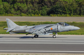 McDonnell Douglas AV-8B Harrier II     2048x1365 mcdonnell douglas av-8b harrier ii, ,  , 