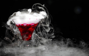 , ,  , dry-ice, red, drink, cocktail