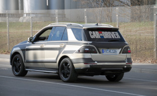 Mercedes- Benz ML Nearly Camo-Free 2012     2250x1375 mercedes- benz ml nearly camo-free 2012, ,    , mercedes-, benz, 2012, camo-free, nearly, ml