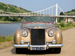 Rolls-Royce Silver Cloud Drophead Coupe by Mulliner 1959     2048x1536 rolls-royce silver cloud drophead coupe by mulliner 1959, , rolls-royce, silver, cloud, drophead, coupe, mulliner, 1959