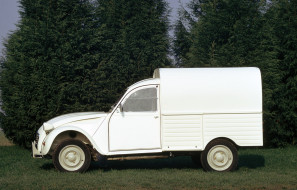 Citroën 2CV Fourgonnette AK400 1975 обои для рабочего стола 2048x1312 citro&, 235, n 2cv fourgonnette ak400 1975, автомобили, citroen, ds, ak400, 1975, fourgonnette, 2cv