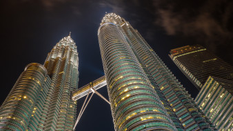 Petronas Twin Towers, Kuala Lumpur     2048x1152 petronas twin towers,  kuala lumpur, , - , , 