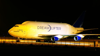 Boeing 747 Dreamlifter     2560x1440 boeing 747 dreamlifter, ,  , , , , wallhaven, dreamlifter, boeing, 