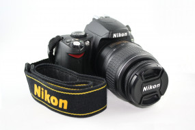 Nikon D40     2048x1370 nikon d40, , nikon, 