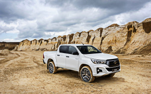 2019 Toyota Hilux Special Edition     2880x1800 2019 toyota hilux special edition, , toyota, c, , , , 2019, hilux, , , 