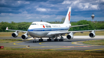 Boeing 747-4J6     2048x1151 boeing 747-4j6, ,  , 