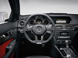 Mercedes - C63 Amg Coupe (2012)     2048x1536 mercedes, c63, amg, coupe, 2012, , , 