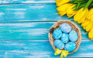      2880x1800 , , , , , , colorful, , happy, yellow, wood, flowers, tulips, easter, eggs, decoration