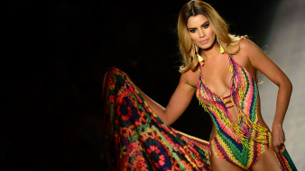 Ariadna Gutierrez     2560x1440 ariadna gutierrez, , ariadna, gutierrez, miss, colombia, , , , , , , , , , 