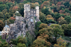 Rheinstein Castle обои для рабочего стола 2560x1706 rheinstein castle, города, замки германии, rheinstein, castle