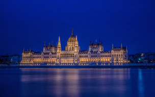 Hungarian Parliament Buildin     2560x1600 hungarian parliament buildin, ,  , , hungarian, parliament, buildin