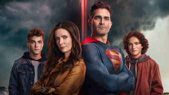 Superman and Lois ( 2021  ...)     2001x1126 superman and lois ,  2021  ,  , -unknown , , c, , , , , , , , , tyler, hoechlin