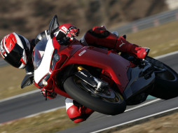 Ducati     1600x1200 ducati, 