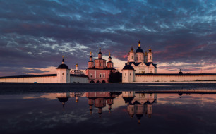 города, - православные церкви,  монастыри, архитектура, здание, старое, церковь, вода, отражение, облака, монастырь, россия, православные