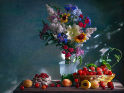 еда, фрукты,  ягоды, букет, цветы, малина, клубника, вишни, абрикосы