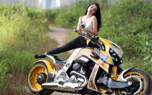 мотоциклы, мото с девушкой, азиатка, поза, мотоцикл