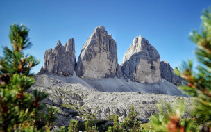 Tre Cime di Lavaredo,Dolomites,Italy     2560x1600 tre cime di lavaredo, dolomites, italy, , , tre, cime, di, lavaredo