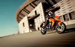 мотоциклы, kawasaki, оранжевый, мотоциклист, здание, скорость