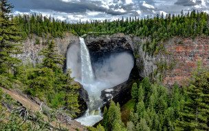 Helmcken Waterfall,Canada     2560x1600 helmcken waterfall, canada, , , helmcken, waterfall