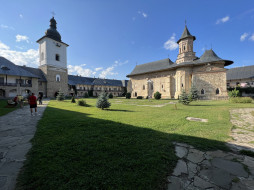 Manastirea Neamt,Romania     2560x1920 manastirea neamt, romania, , -  ,  , manastirea, neamt