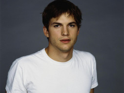 Ashton Kutcher     1600x1200 ashton, kutcher, 