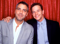 George Clooney & Mark Wahlberg     1600x1200 george, clooney, mark, wahlberg, 