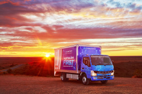 , mitsubishi trucks, mitsubishi