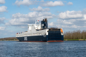 ,  , ro-ro, container, carrier, 
