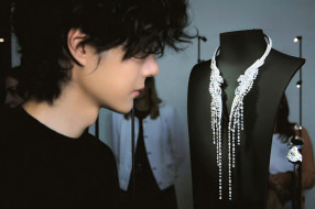 , wang yi bo, , , , , 