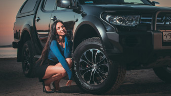 , -  , mitsubishi
