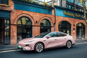     1754406 (a):sparco :5331x3554