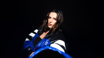     1756439 (a):_ :5120x2880