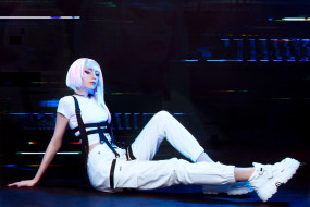     1757911 (a):_ :2560x1707